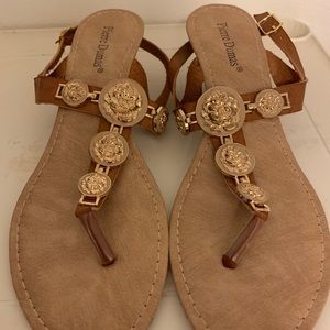 Pierre Dumas Wedge sandals